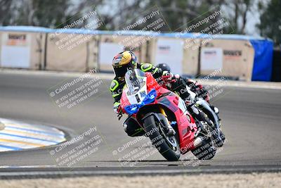 media/Apr-18-2025-TrackDaz (Fri) [[45f5874c44]]/B Group/Session 4 (Turn 6 - Outside)/